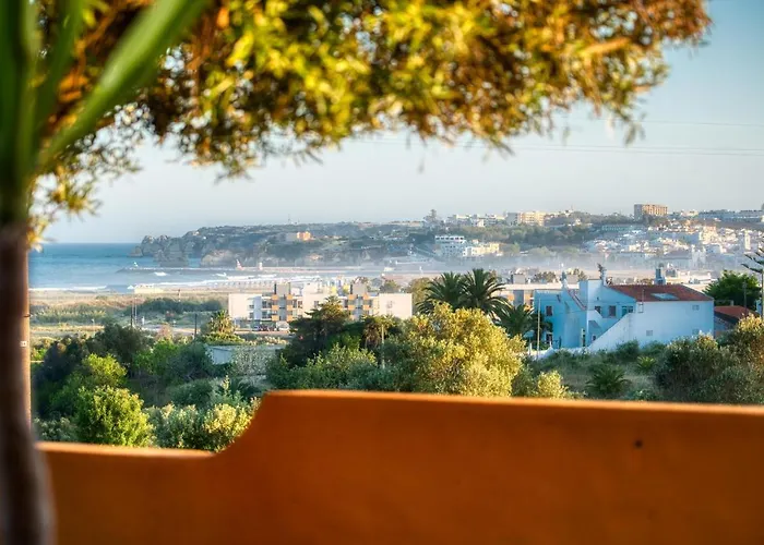 Πανσιόν Moonshine