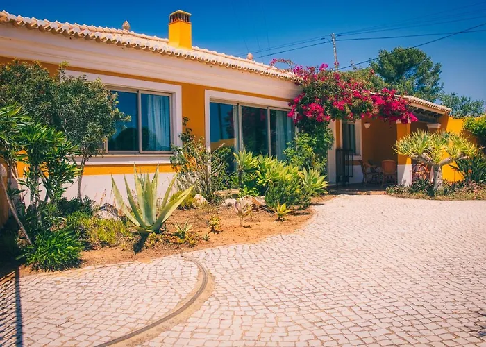 Πανσιόν Moonshine