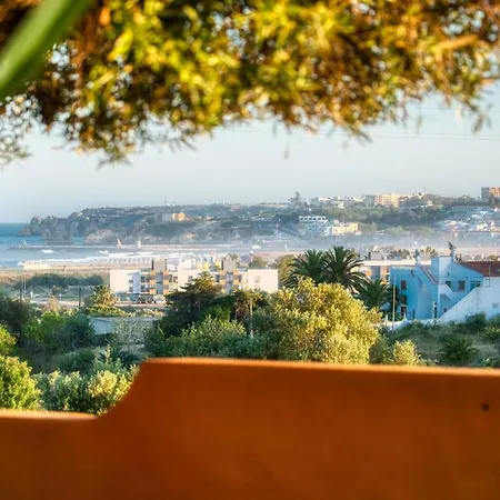 Vendégház Moonshine With Private And Private