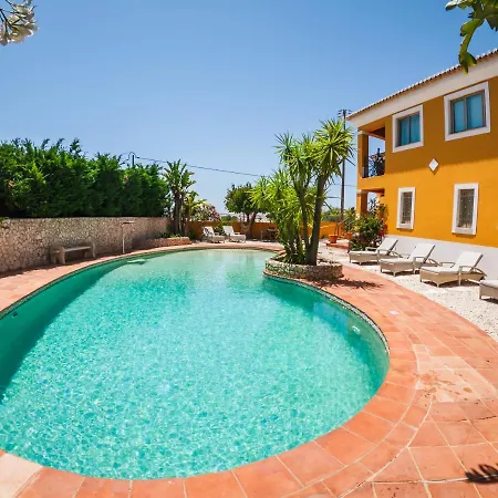 Moonshine With Private And Private Vendégház