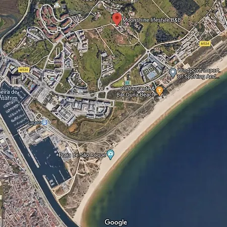 Vendégház Moonshine With Private And Private