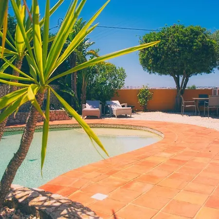 Moonshine With Private And Private 4* Lagos