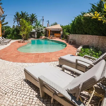 Gæstehus Moonshine With Private And Private